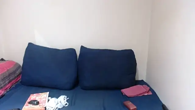 xGIANTEBONY30x online show from May 7, 5:18 pm
