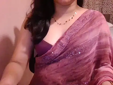 Pinky 4 online show from February 11, 5:18 pm