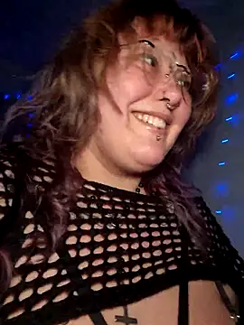 Snapshot of Cutegothcrybabyx chatting on April 26, 2:31 am Cutegothcrybabyx online show from April 26, 2:31 am
