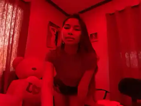 Snapshot of pinay6969 chatting on January 15, 6:40 am pinay6969 online show from January 15, 6:40 am