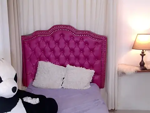 DreamLADYBOY online show from October 5, 10:29 pm