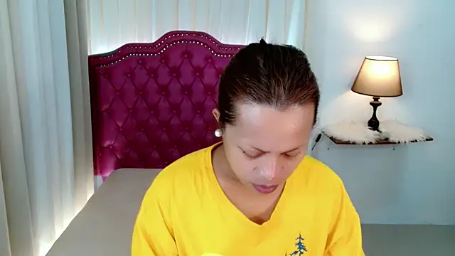 DreamLADYBOY online show from March 31, 12:56 am