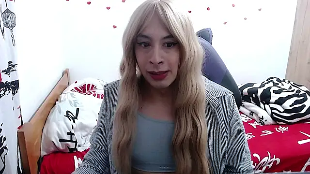 OriannaDomenechi online show from January 7, 4:18 am