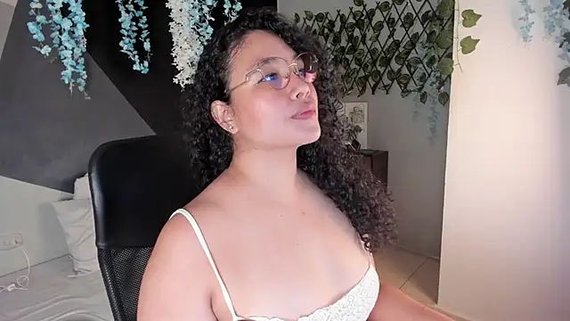 alixon fiore5 online show from May 20, 5:46 am