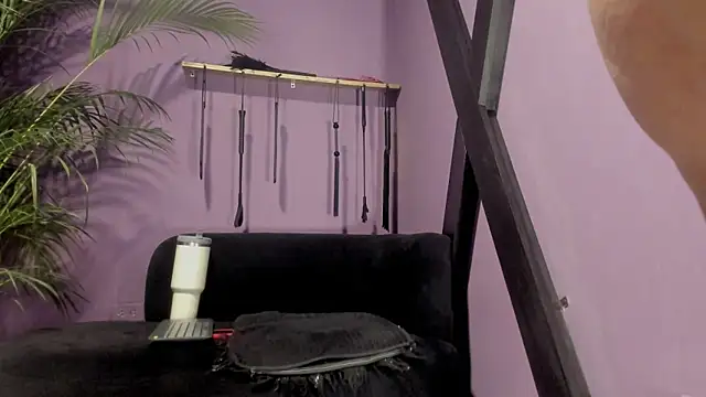 kathe hot online show from April 14, 7:20 pm