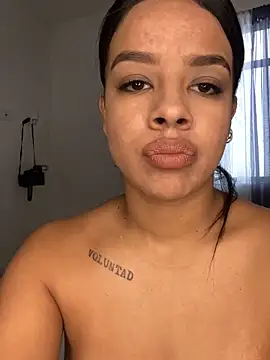 trianawhite online show from January 9, 4:28 pm