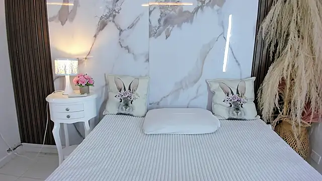 hannahill69 online show from January 8, 7:21 am