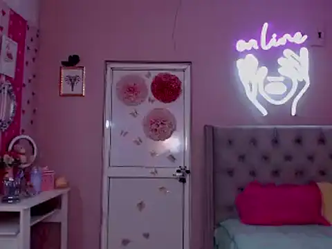 alexa rodriicum online show from February 5, 5:50 pm