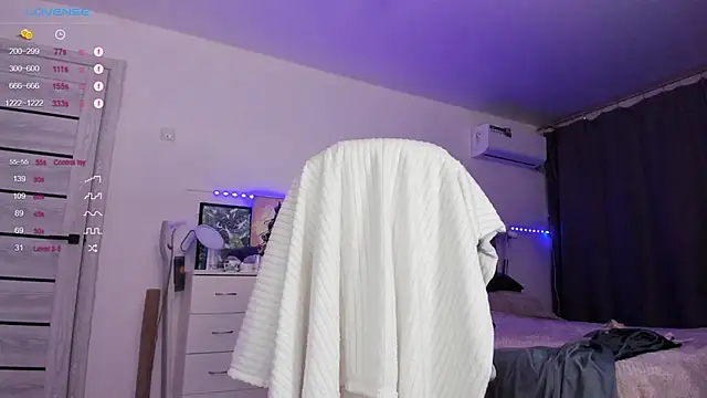 Ophelia mm online show from February 2, 12:57 pm