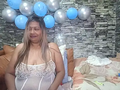 Mammabear 4u online show from August 3, 7:28 pm