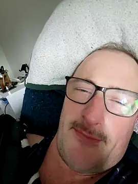 gdawg78 online show from November 21, 9:24 pm