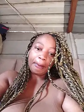 winterqueenx online show from May 30, 6:21 am