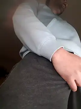 Lucas1andOnly4Girl online show from February 22, 12:38 am