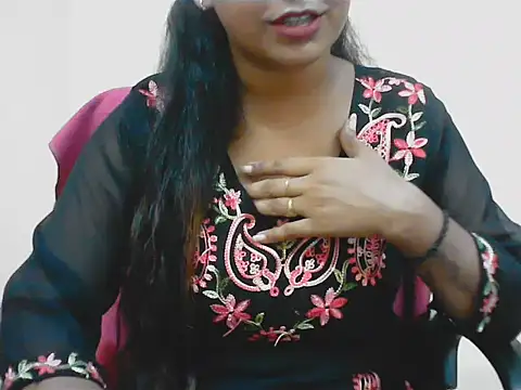 LovingPihu online show from July 16, 5:24 am
