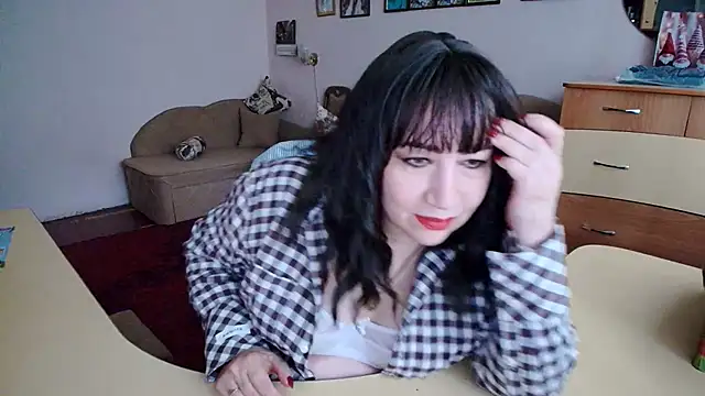 Lucretia Goldi  online show from December 21, 12:34 pm