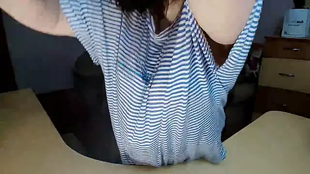 Lucretia Goldi  online show from February 18, 1:51 pm