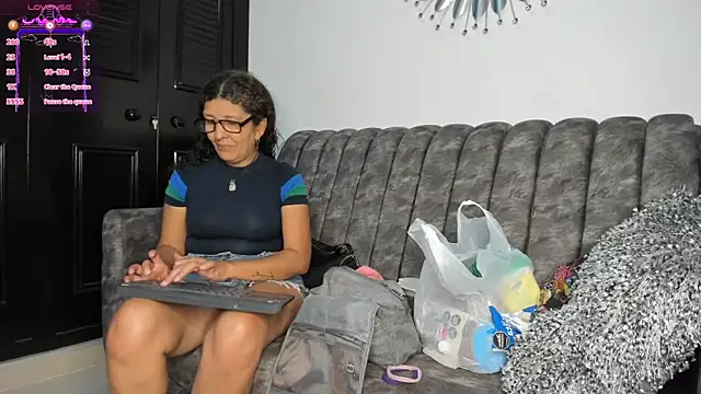 Keyla Milf online show from October 1, 2:50 am