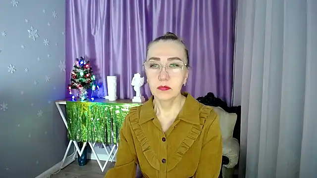 queen a n i online show from January 2, 1:19 pm