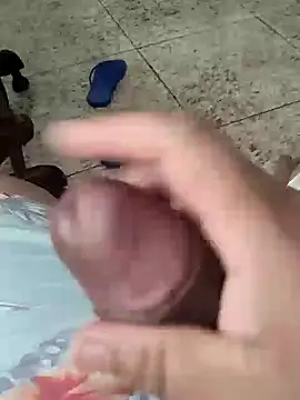 vini4016 online show from January 1, 5:11 pm