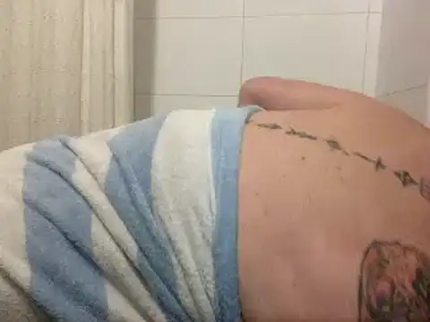 Snapshot of PenelopeSx chatting on November 1, 2:30 pm PenelopeSx online show from November 1, 2:30 pm