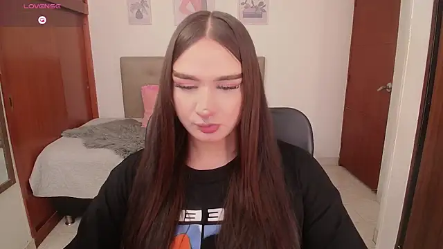 Miley Baker online show from December 3, 2:26 pm