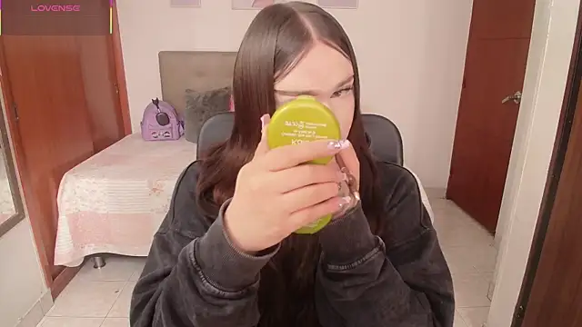 Miley Baker online show from February 10, 3:16 pm