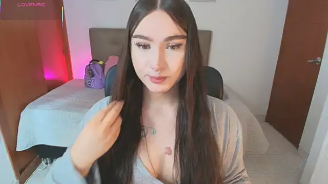 Miley Baker online show from April 17, 1:36 pm