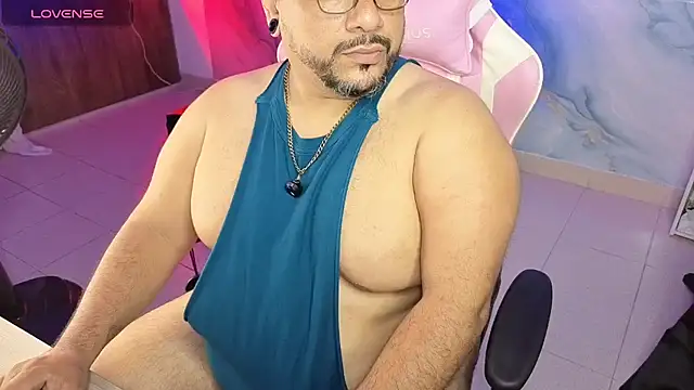 jacoob woods online show from May 18, 3:24 am