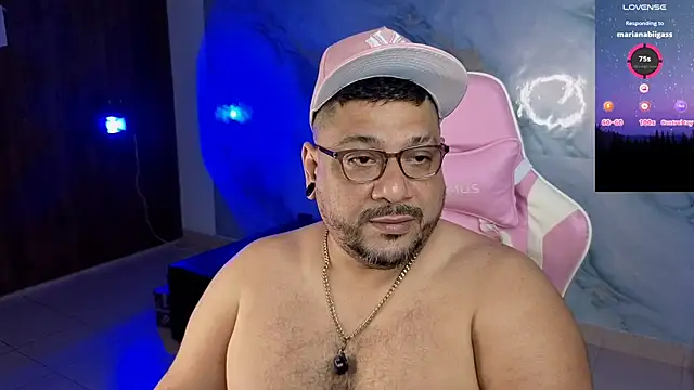 jacoob woods online show from May 25, 12:11 pm