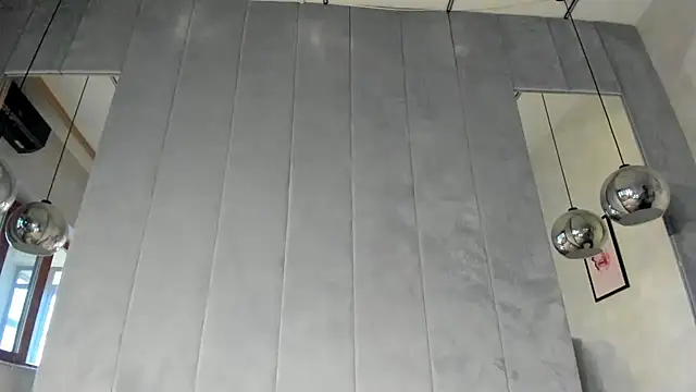 Naila18 online show from December 5, 6:43 am