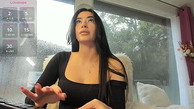 Naila18 online show from October 8, 7:50 am