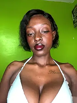 Snapshot of sweet_jade123 chatting on January 10, 12:51 pm sweet jade123 online show from January 10, 12:51 pm