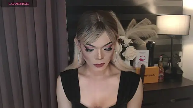 HugecockAlexa online show from September 15, 10:37 am