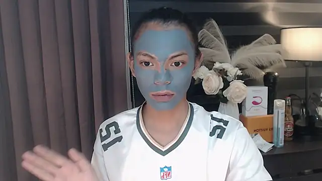 HugecockAlexa online show from September 18, 9:00 am