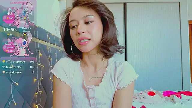 Mia Tin online show from February 11, 9:20 am