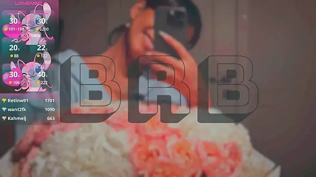 Mia Tin online show from March 15, 9:30 am