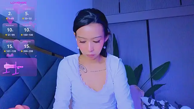 Mia Tin online show from March 15, 4:46 pm