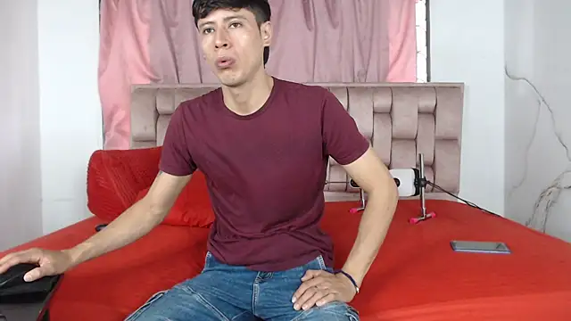 Snapshot of Sexytaty2022 chatting on March 10, 12:54 pm Sexytaty2022 online show from March 10, 12:54 pm