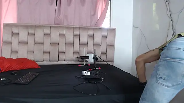 Snapshot of Sexytaty2022 chatting on March 18, 1:03 pm Sexytaty2022 online show from March 18, 1:03 pm