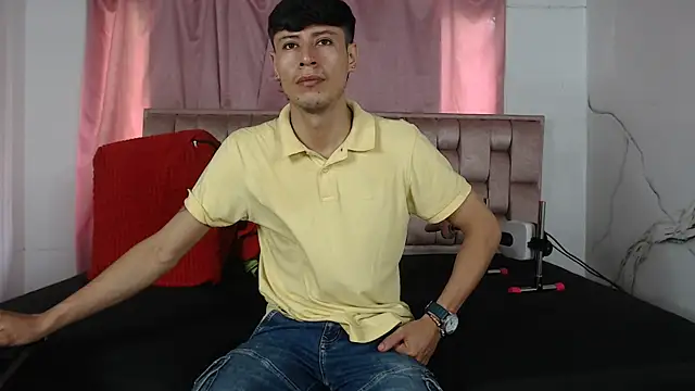 Snapshot of Sexytaty2022 chatting on April 1, 1:34 pm Sexytaty2022 online show from April 1, 1:34 pm