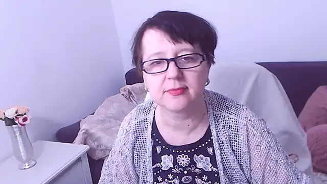 ChristaRose online show from February 14, 9:43 pm