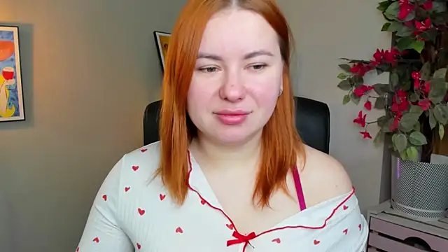 LAYLAxSTAR online show from February 27, 7:19 am