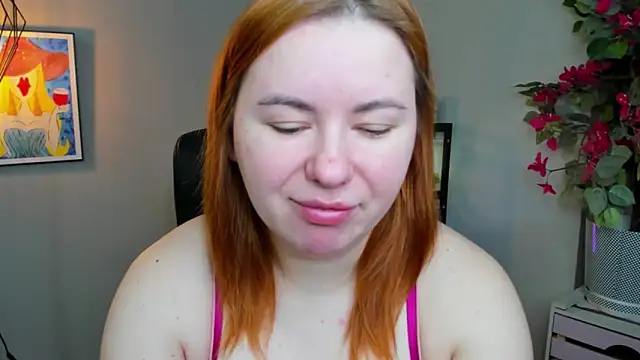 LAYLAxSTAR online show from March 11, 7:25 am