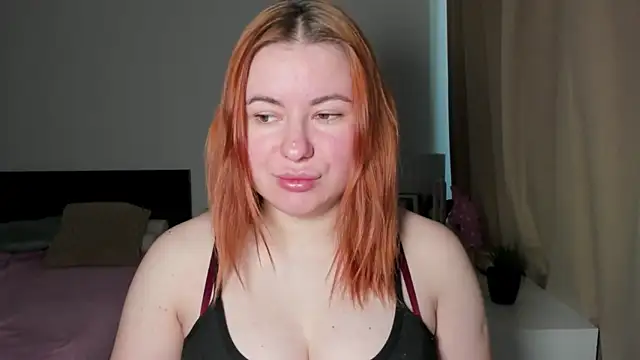 LAYLAxSTAR online show from March 22, 8:18 am