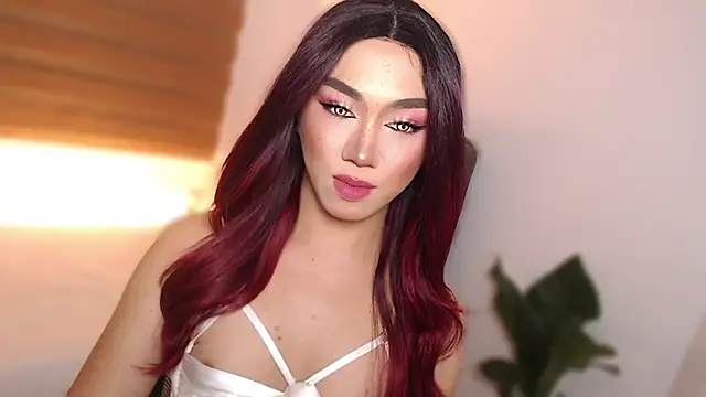 Snapshot of Local_Hoelyx chatting on September 9, 1:43 pm Local Hoelyx online show from September 9, 1:43 pm