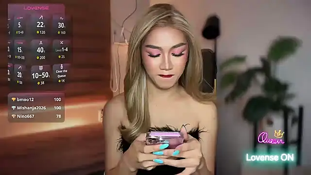 Local Hoelyx online show from May 30, 4:04 pm