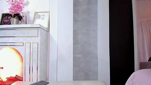 Snapshot of _liathompsom09 chatting on March 4, 4:52 pm liathompsom09 online show from March 4, 4:52 pm