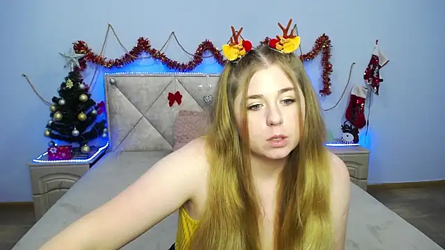 Snapshot of JessikaDaniel chatting on December 23, 10:21 am JessikaDaniel online show from December 23, 10:21 am