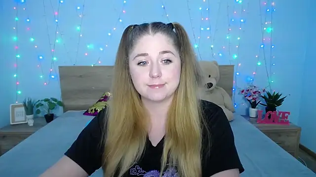 Snapshot of JessikaDaniel chatting on January 29, 10:16 am JessikaDaniel online show from January 29, 10:16 am
