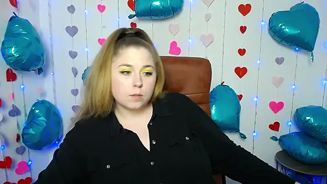 Snapshot of JessikaDaniel chatting on February 21, 10:17 am JessikaDaniel online show from February 21, 10:17 am